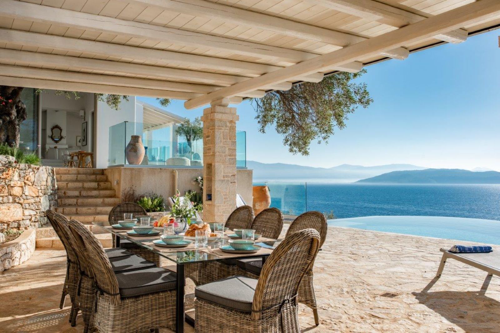 Outdoor Dining at Villa Pilos in Corfu