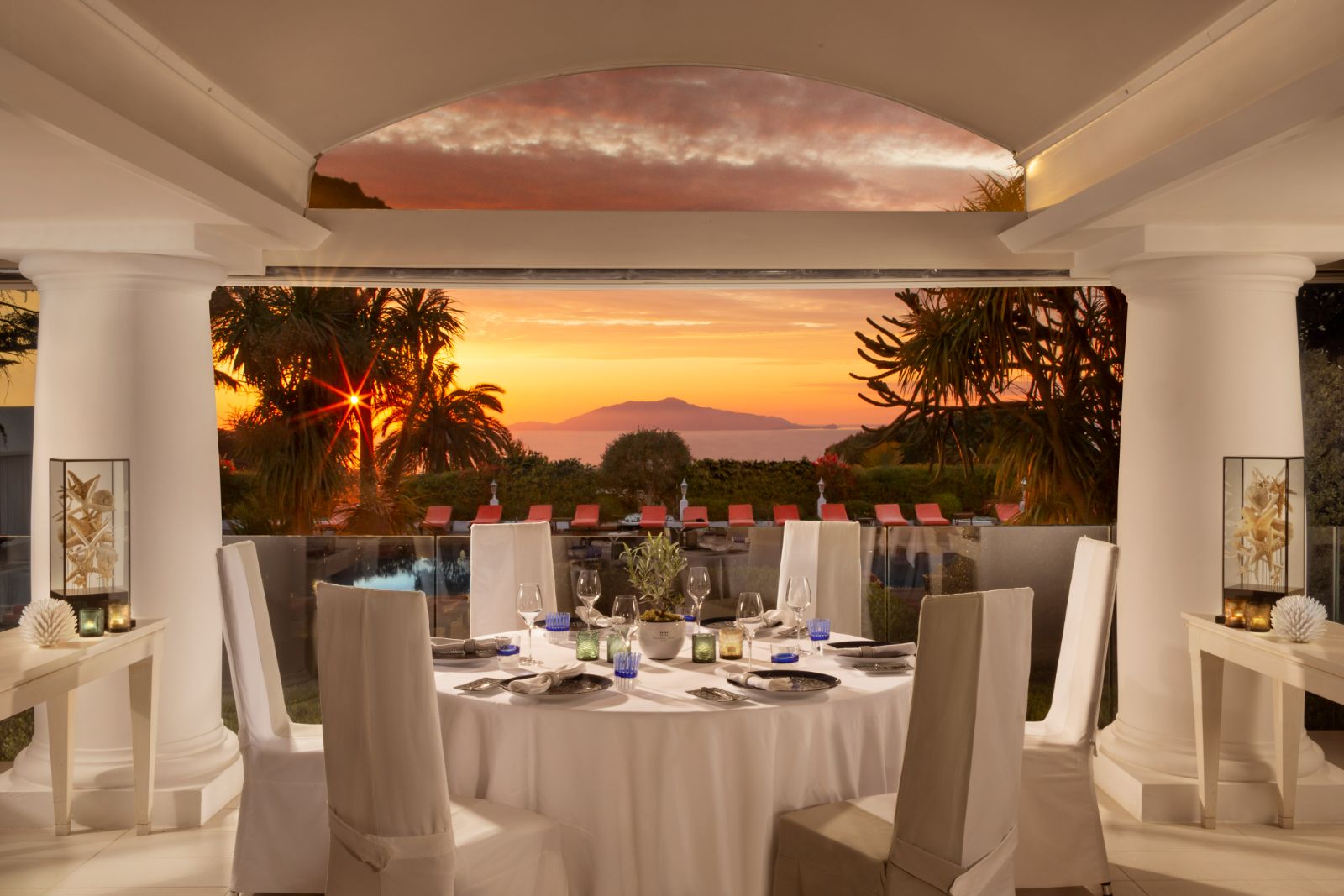 Luxury Hotel Capri Palace Jumeirah in Anacapri Restaurant L Olivia with Open View to Sunset