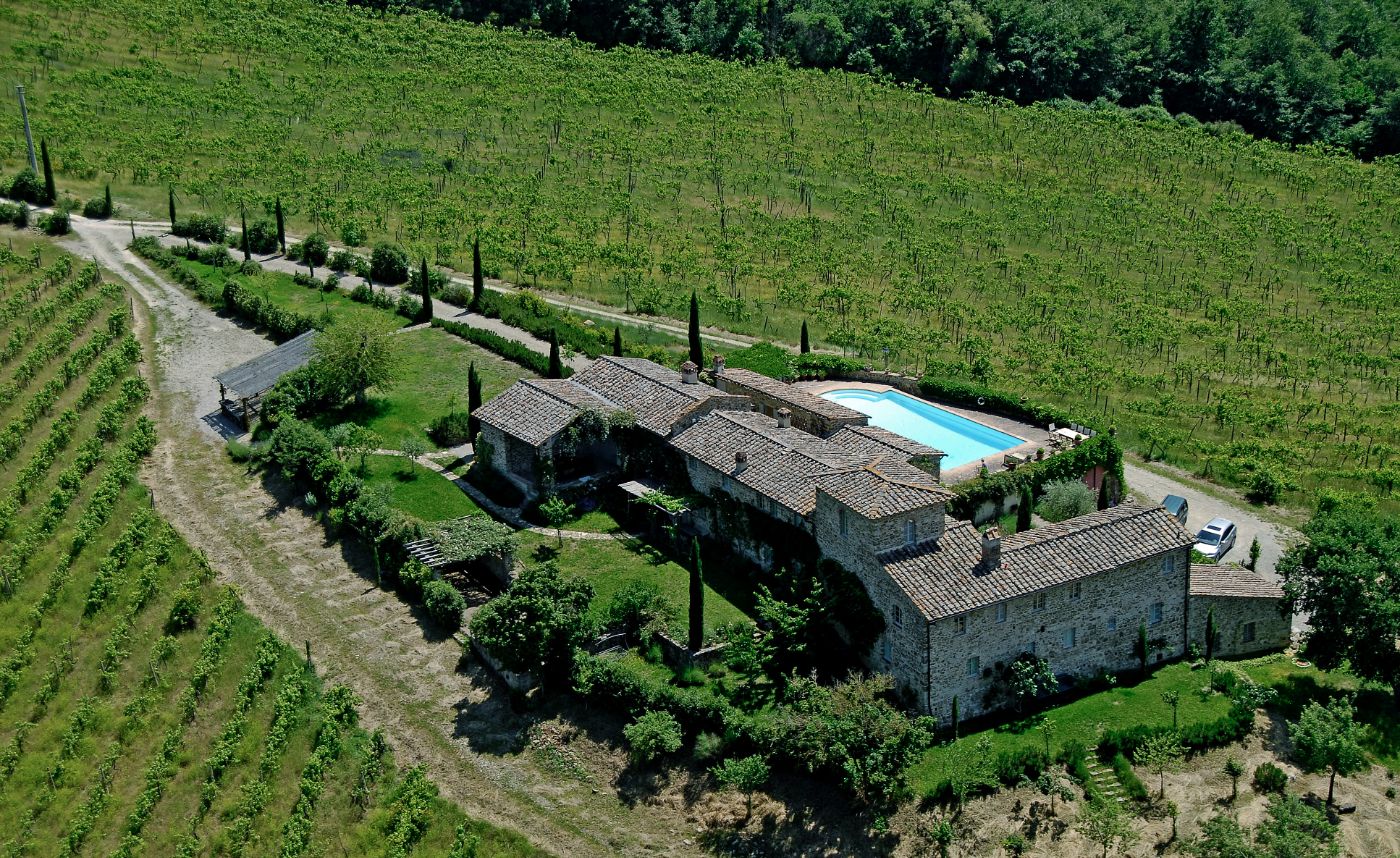 An alternative aerial view of Podere Cipressi.