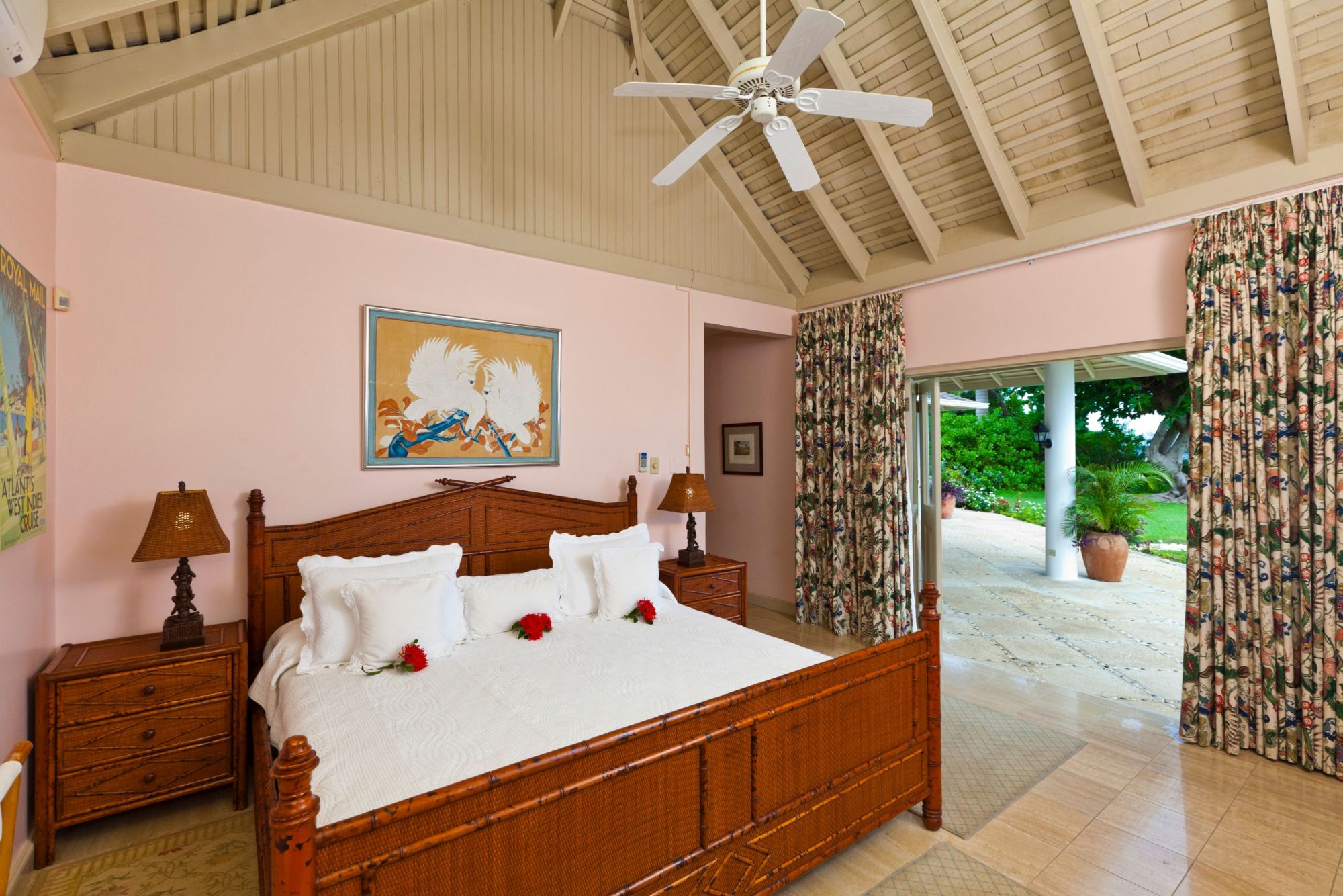 double bedroom of Sunrise, Jamaica