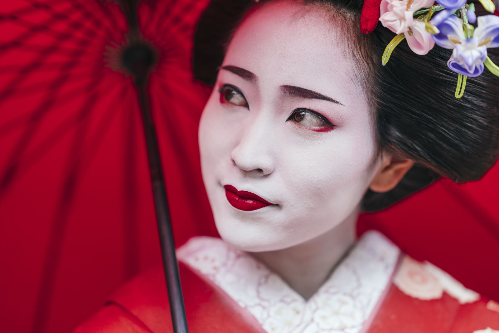 The face of a beautiful geisha in Japan