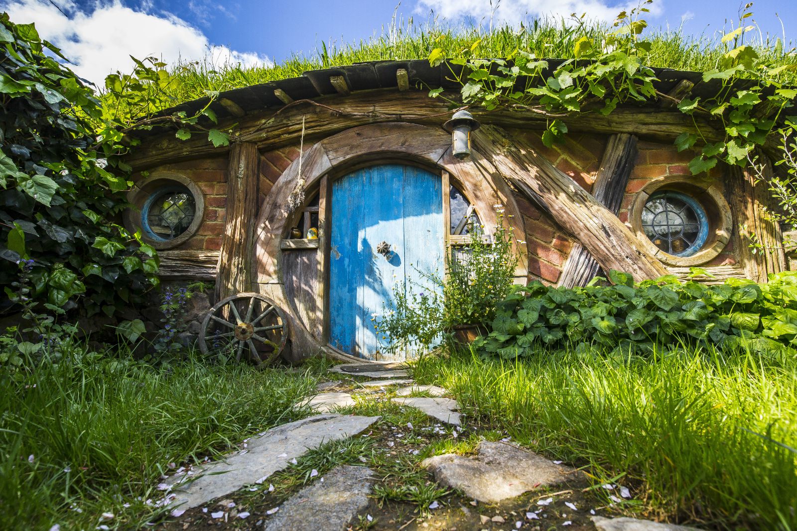 The Hobbiton Movie Set used for the Lord of the Rings film triology in Matamata, North Island New Zealand